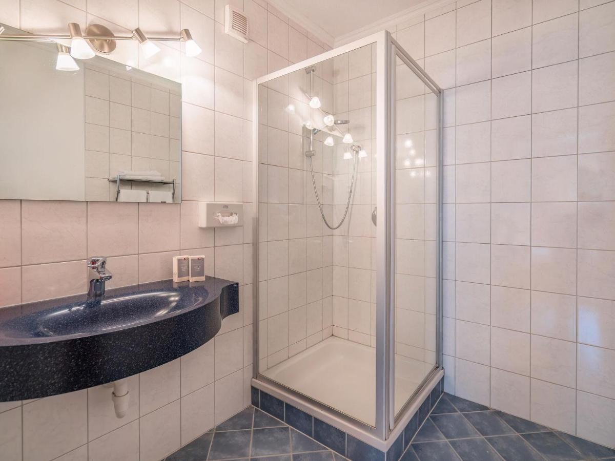 Lovely Apartment In Neustift Im Stubaital With Mountain View Bagian luar foto