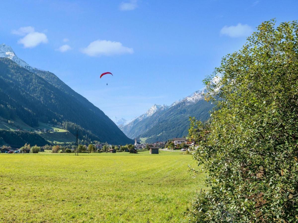 Lovely Apartment In Neustift Im Stubaital With Mountain View Bagian luar foto