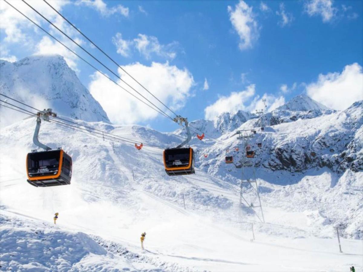 Lovely Apartment In Neustift Im Stubaital With Mountain View Bagian luar foto